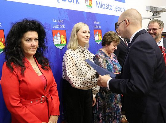 Nagrody dla nauczycieli i dyrektorów z okazji Dnia 68114