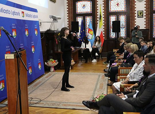 Nagrody dla nauczycieli i dyrektorów z okazji Dnia 68125