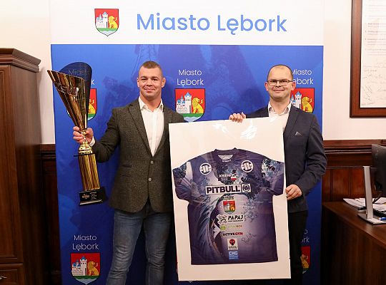 Sportowa duma Lęborka w ratuszu – spotkanie 68634