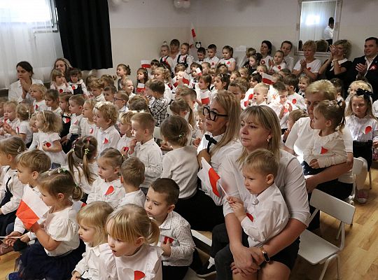 Małe serca dla Niepodległej – patriotyczna 68793