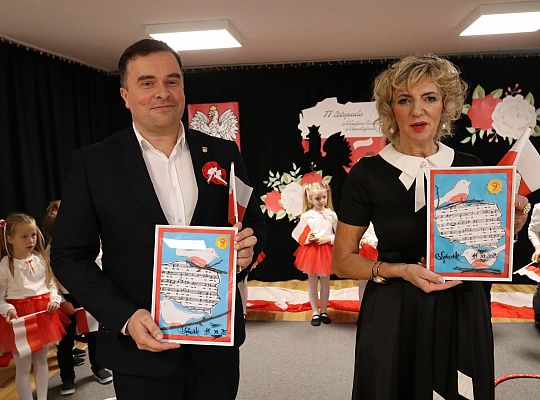 Małe serca dla Niepodległej – patriotyczna 68802