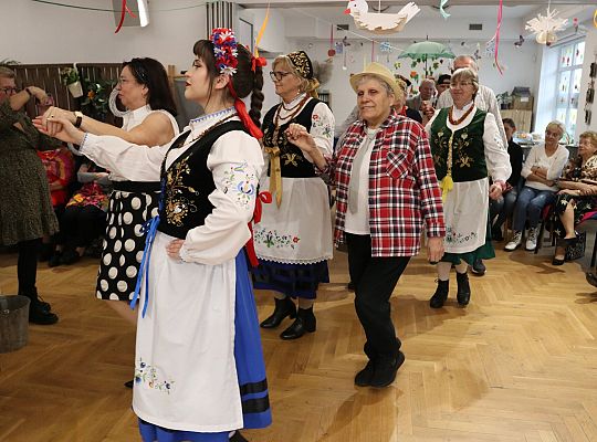 Bal Seniora w rytmie wiejskiej potańcówki 69186