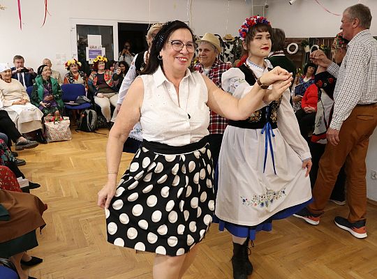 Bal Seniora w rytmie wiejskiej potańcówki 69192