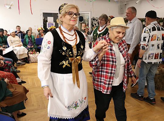 Bal Seniora w rytmie wiejskiej potańcówki 69193