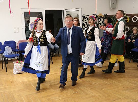 Bal Seniora w rytmie wiejskiej potańcówki 69196
