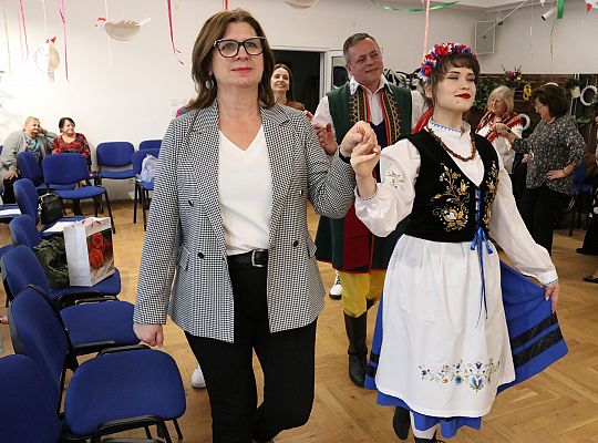 Bal Seniora w rytmie wiejskiej potańcówki 69197