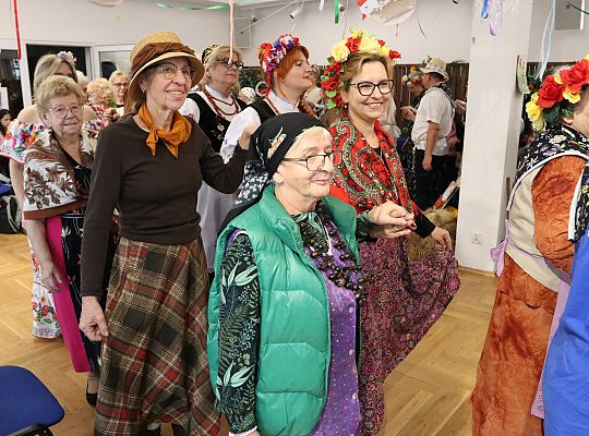 Bal Seniora w rytmie wiejskiej potańcówki 69202