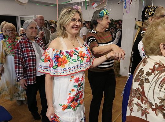 Bal Seniora w rytmie wiejskiej potańcówki 69204