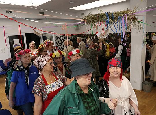 Bal Seniora w rytmie wiejskiej potańcówki 69212