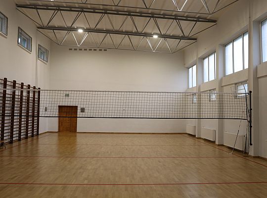 Sala gimnastyczna w SP 8 po modernizacji – lepsze 69363