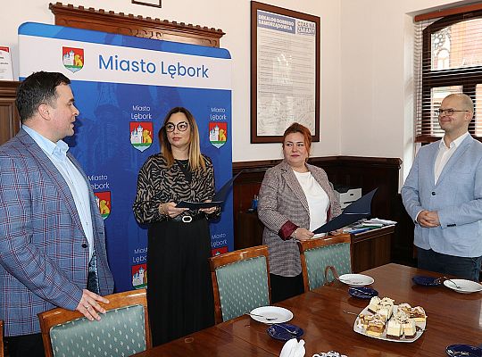 Nauczyciele z SP7 i SP8 z awansami zawodowymi 69867