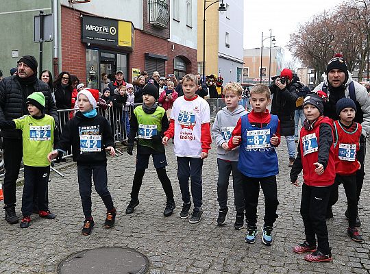 Uczennice z SP7 i uczniowie z Nowej Wsi Lęborskiej 70016