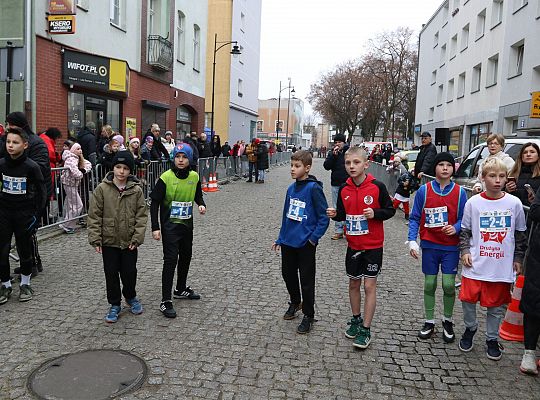 Uczennice z SP7 i uczniowie z Nowej Wsi Lęborskiej 70023