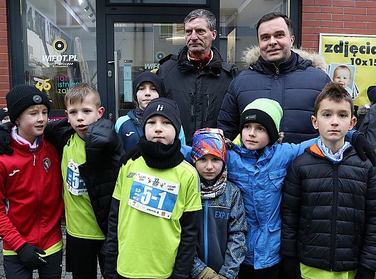 Uczennice z SP7 i uczniowie z Nowej Wsi Lęborskiej 70039