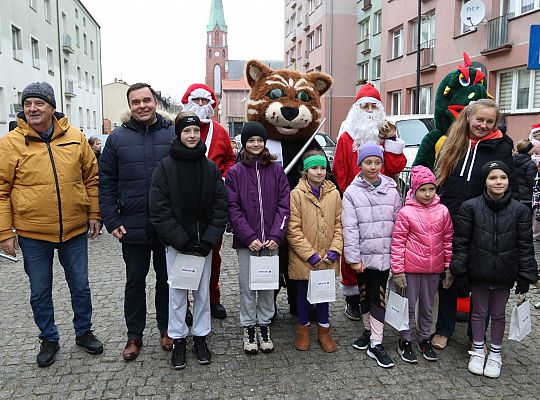 Uczennice z SP7 i uczniowie z Nowej Wsi Lęborskiej 70047