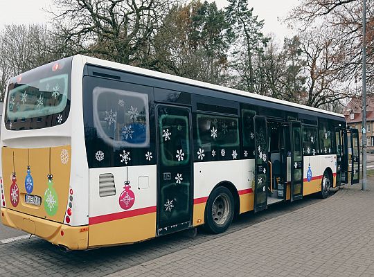 Świąteczny klimat w komunikacji miejskiej ZKM 70063