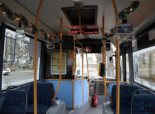 Świąteczny klimat w komunikacji miejskiej ZKM 70065