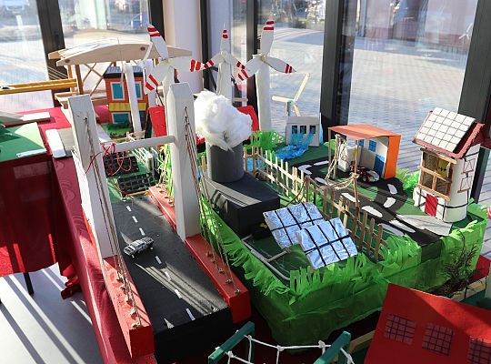 Rekordowa edycja konkursu „Każdy budować może” w 70389