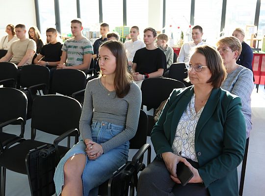 Rekordowa edycja konkursu „Każdy budować może” w 70372