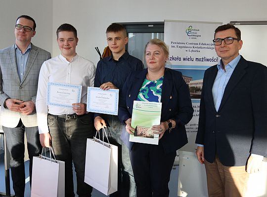 Rekordowa edycja konkursu „Każdy budować może” w 70381