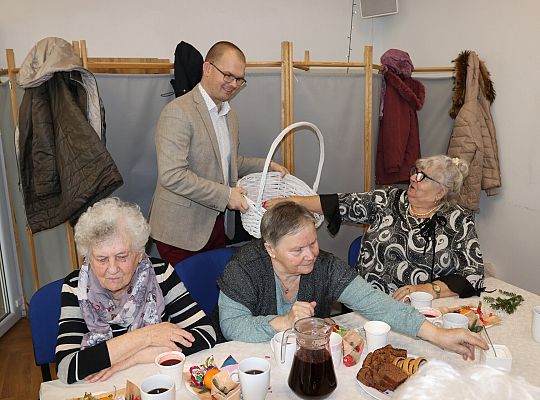 Opłatek, życzenia i kolędy – świąteczne spotkanie 70436