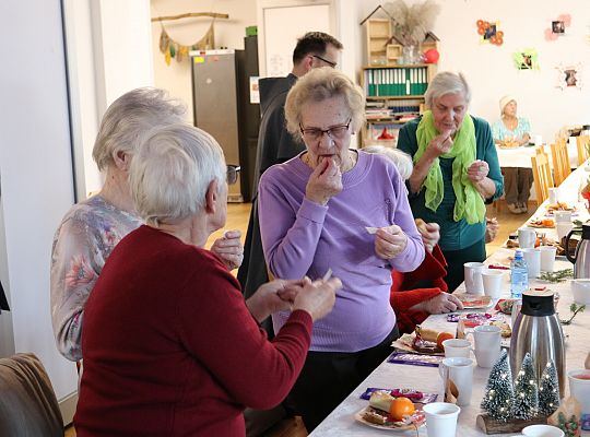 Opłatek, życzenia i kolędy – świąteczne spotkanie 70450