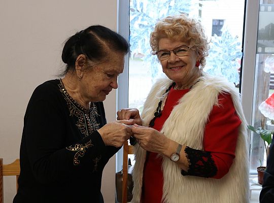 Wigilijne spotkanie z seniorami w Bazie 70596