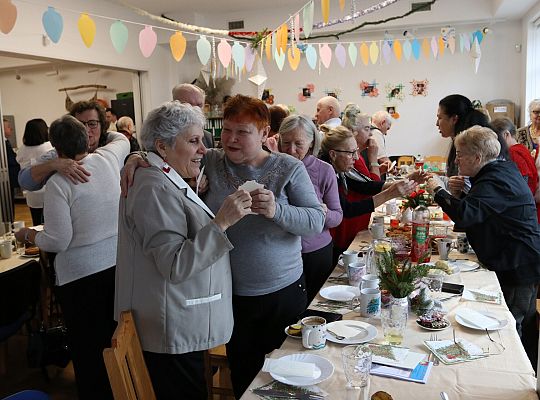 Wigilijne spotkanie z seniorami w Bazie 70599