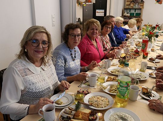 Wigilijne spotkanie z seniorami w Bazie 70608