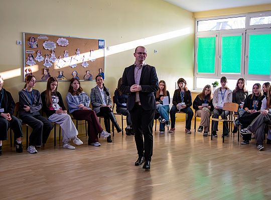 Lekcja obywatelska w SP 5 – burmistrz odpowiadał 70828