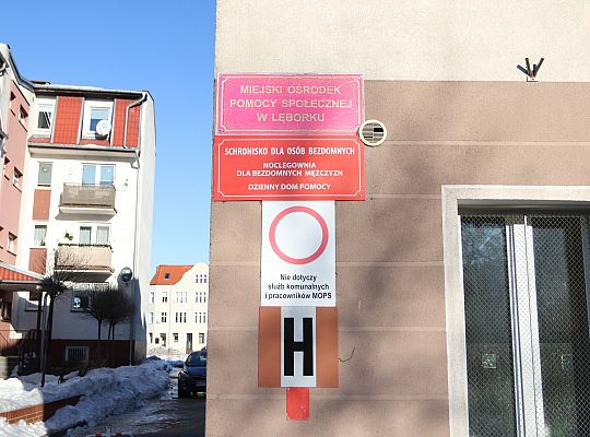 W Lęborku drzwi są otwarte całą dobę - pomoc dla 71458