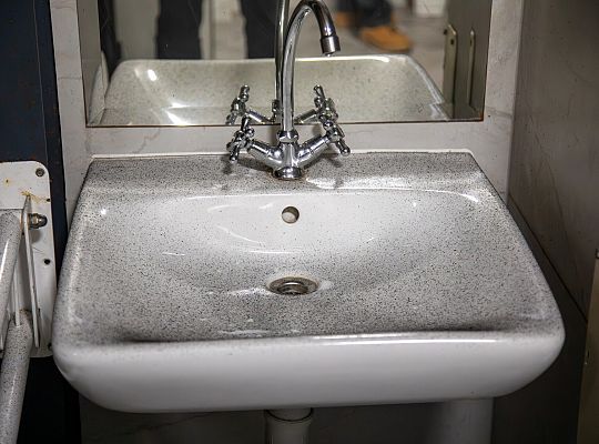 Pożar w publicznej toalecie – szybkie działania 71498