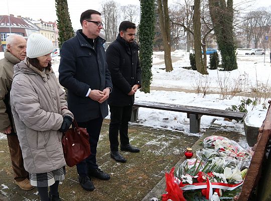 Hołd dla Sybiraków w 86. rocznicę pierwszej 71573