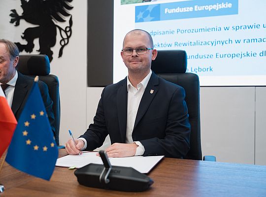 13,4 mln zł dla „Nowego Świata” - Lębork wchodzi w 71886