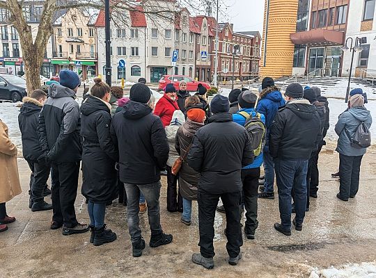 Około 60 osób odkrywało przedwojenny Lębork 71894