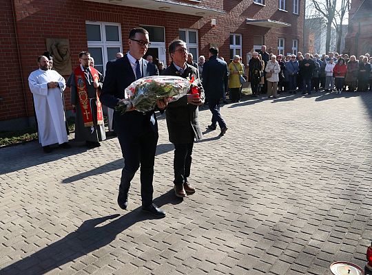 W hołdzie ofiarom tragedii sprzed 81 lat w Lęborku 72262