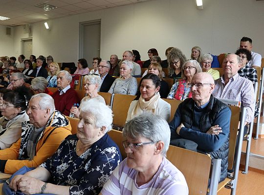 Profilaktyka, wiedza i aktywność – seniorzy 72386