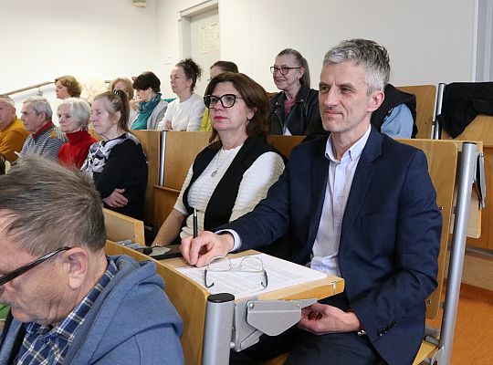 Profilaktyka, wiedza i aktywność – seniorzy 72396