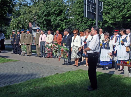 Apel Pamięci i salwa honorowa w Święto Wojska 2567