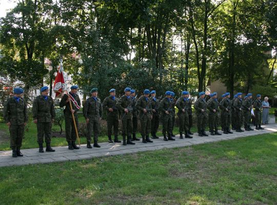 Apel Pamięci i salwa honorowa w Święto Wojska 2574