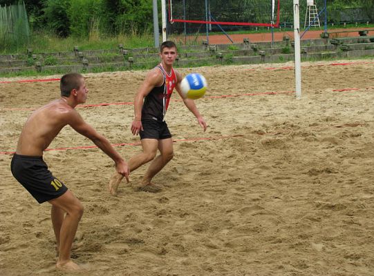 Wakacyjne Turnieje Siatkówki Plażowej 2010 - II 2579