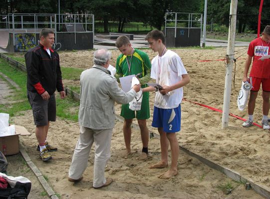 Wakacyjny turniej siatkówki plażowej 2010 2633