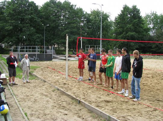 Wakacyjny turniej siatkówki plażowej 2010 2635