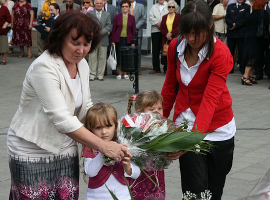 Znicze pamięci w 71. rocznicę wybuchu II wojny 2648