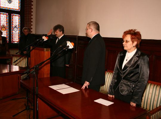 Burmistrz Witold Namyślak złożył ślubowanie 2839