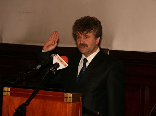 Burmistrz Witold Namyślak złożył ślubowanie 2840