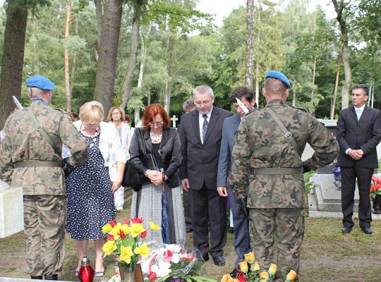 Lęborczanie uczcili pamięć bohaterów i ofiar II 3679