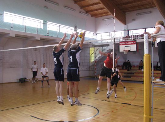 Amatorska Liga Siatkówki w Lęborku - po II kolejce 3795
