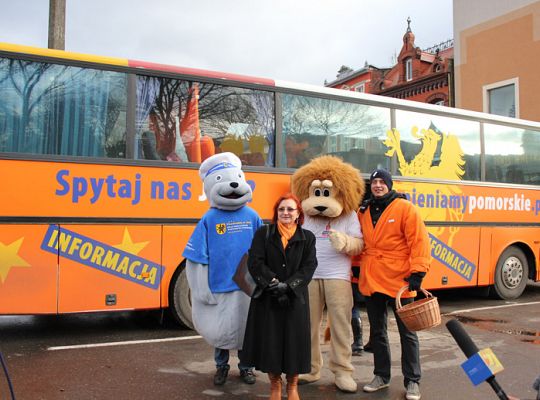 Unijny autobus zmienia Pomorskie! 3965