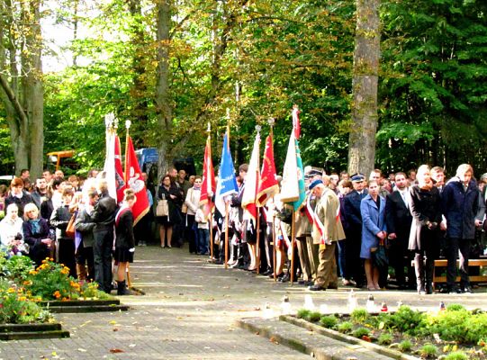 Uczczono pamięć Ofiar Marszu Śmierci w Krępie 5121